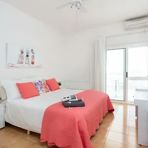 frontline-beach-apartment.in-canary-islands.com/