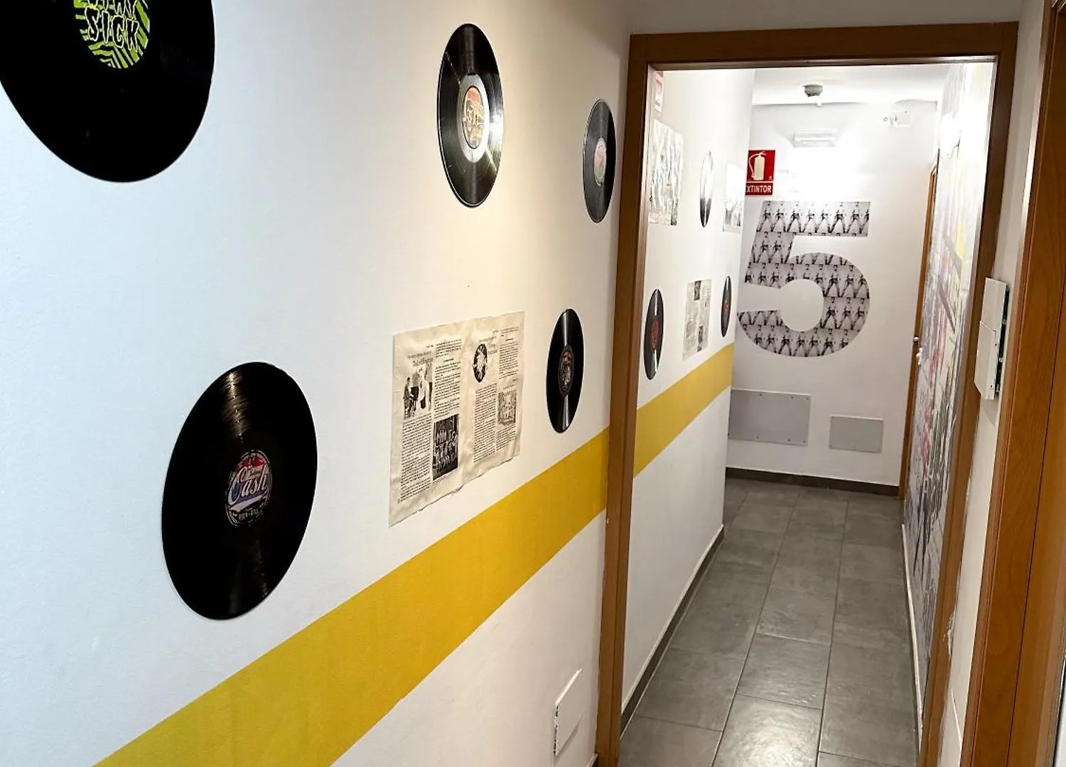 New Art Hostel - Albergue Juvenil Palma di Maiorca Spagna